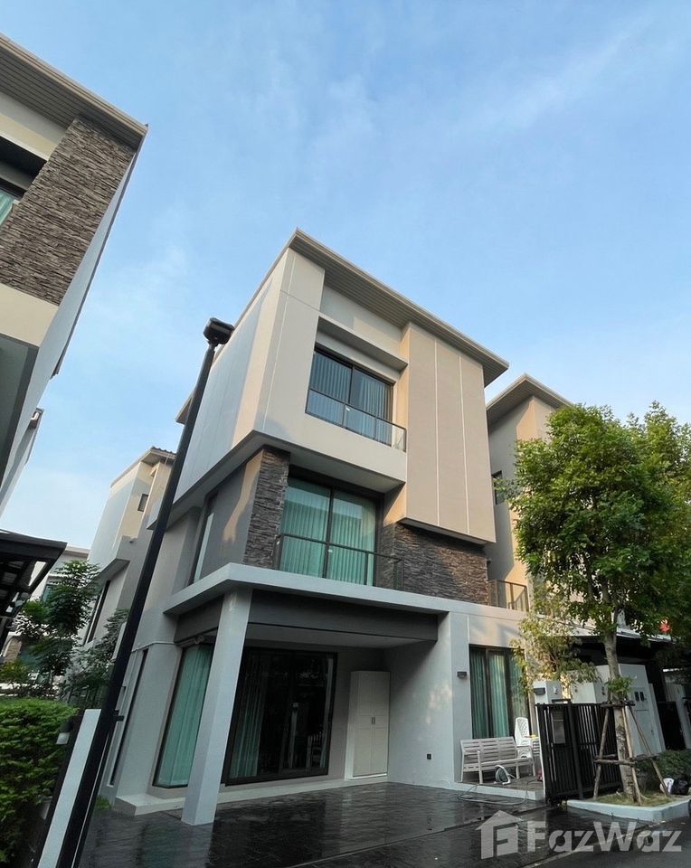 ขายทาวน์โฮม : ขาย ทาวน์เฮ้าส์ 4 ห้องนอน ในโครงการ บ้านกลางเมือง คลาสเซ่ เอกมัย-รามอินทรา 1428974