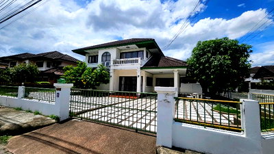 Houses for rent Chiang Mai : Prime Location! Just 2 km from Central fes/​San Sai /​Ruamchok Mall Payap