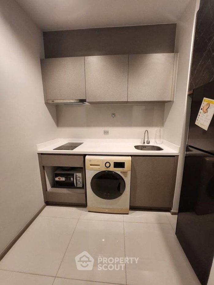 รูป คอนโดชั้น 24 แบบ 1 ห้องนอน ที่ Life Asoke - Rama 9 ใกล้ MRT พระราม 9 (ID 3244876) - รูปที่ 9/12