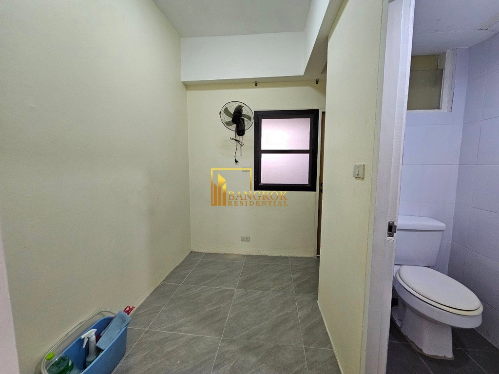 รูป Expansive 4 Bedroom Luxury Apartment in Phrom Phong Area - BR20997AP - รูปที่ 27/41