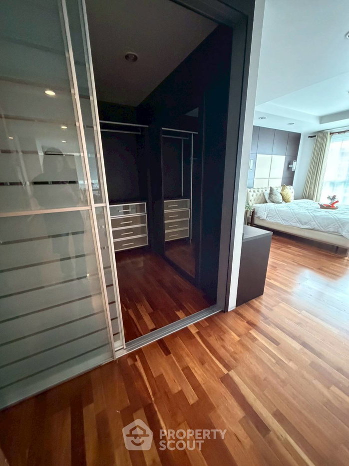 รูป ขนาด 107 ตร.ม. 2 ห้องนอน Avenue 61 Condominium ห่าง BTS ทองหล่อ 400 ม. (ID 3246816) - รูปที่ 8/12