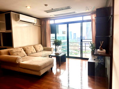 คอนโดให้เช่า : ให้เช่าคอนโด เดอะ รอยัล เพลส 2 อาคาร 1 ชั้น 22 1 ห้องนอน ขนาด 63.00 ตรม ใกล้ Central Embassy