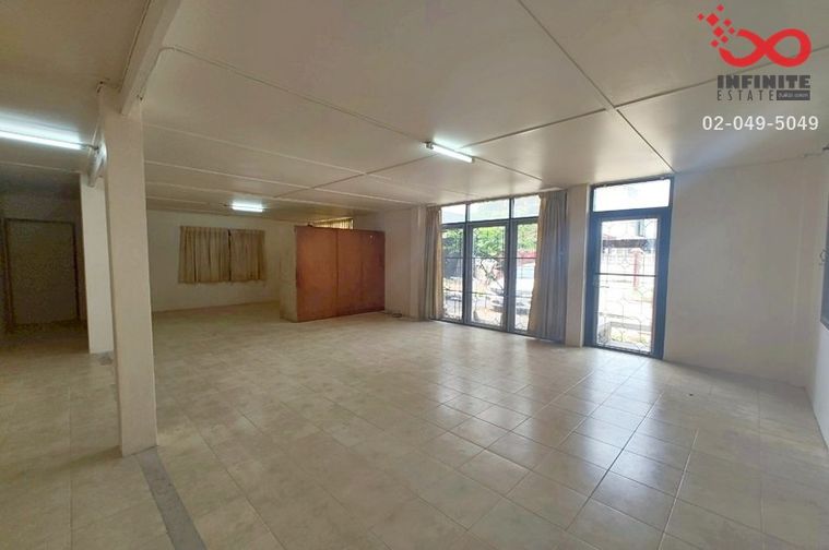 4-bed house for sale, 99 sq wah, Wang Thonglang