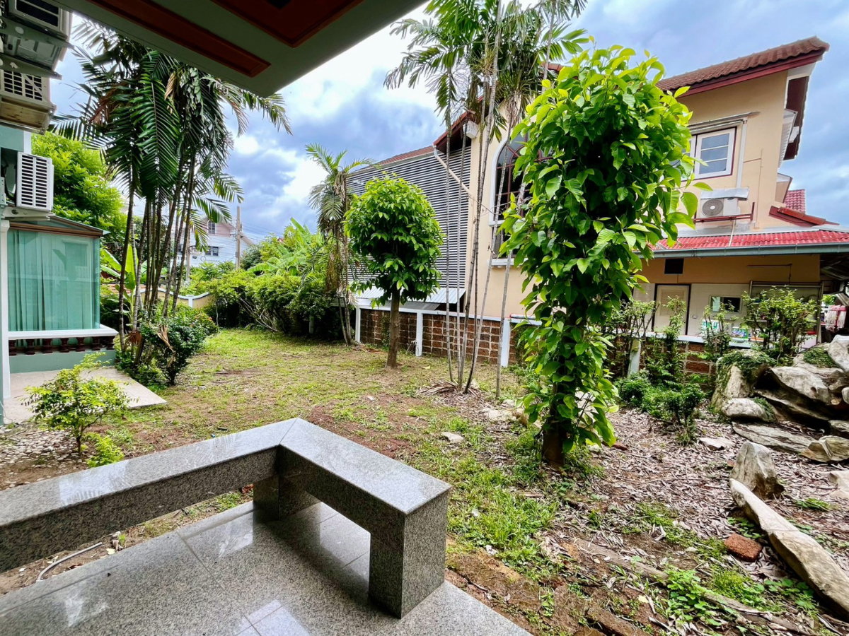 รูป ให้เช่าบ้านเดี่ยว 2 ชั้น ทำเลดี ห่างจากถนนศรีนครินทร์ เพียง 350 เมตร ตรงข้ามพาราไดซ์พาร์ค ใกล้รถไฟฟ้าสถานีสวนหลวง ร.9 - รูปที่ 7/15