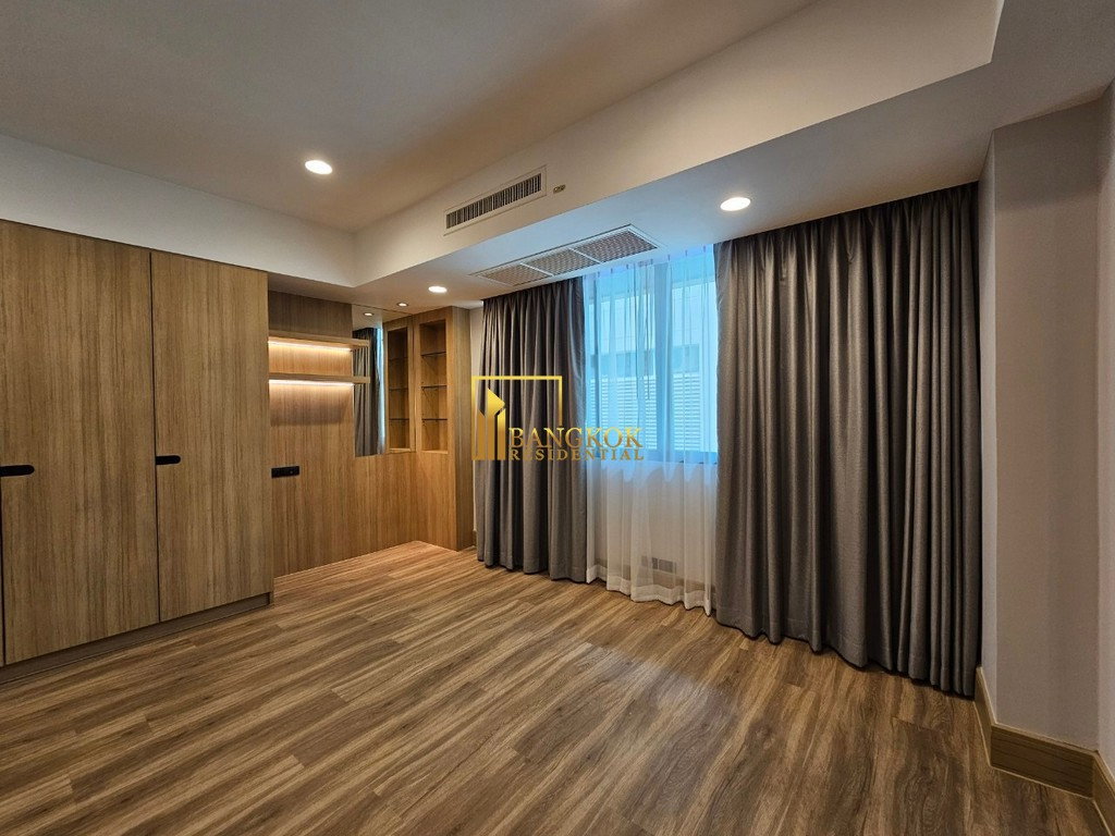 รูป Expansive 4 Bedroom Luxury Apartment in Phrom Phong Area - BR20997AP - รูปที่ 25/41