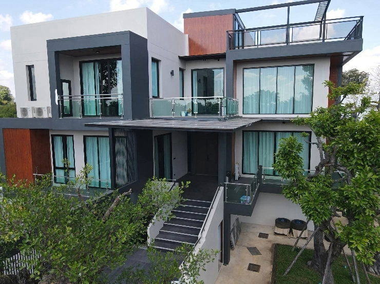 🏡 ให้เช่า | บ้านหรูตกแต่งครบ | พร้อมเข้าอยู่ พื้นที่กว้างน้ำแพร่ หางดง ใกล้โรงเรียนนานาชาติหลายแห่ง
