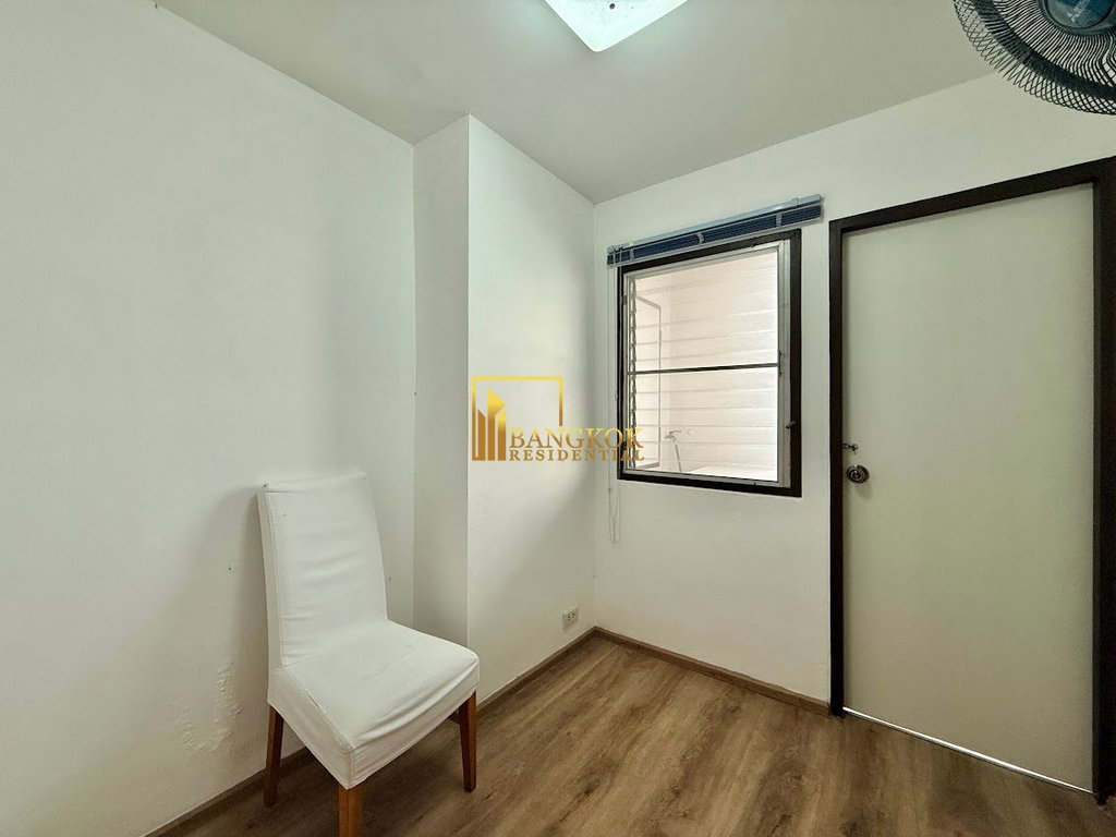 รูป Expansive 4 Bedroom Apartment For Rent in Asoke Area - BR0558AP - รูปที่ 40/50