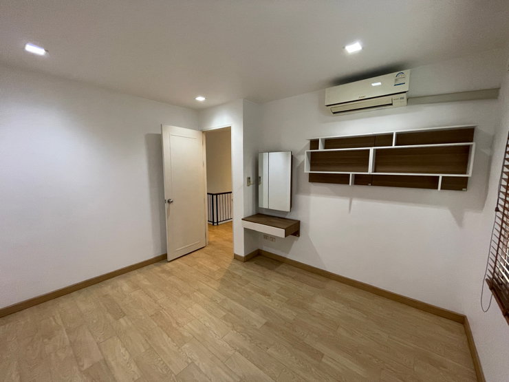 รูป เจ้าของขายเอง Eco Space เกษตรนวมินทร์ 20.5 ตร.วา 3 ชั้น หน้าบ้านไม่มีเพื่อนบ้านบัง จอดรถได้ - รูปที่ 14/19
