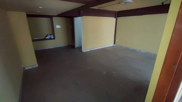 picture 			HU7678 Town House For Rent    Sala Daeng Bangkok           - 7/8