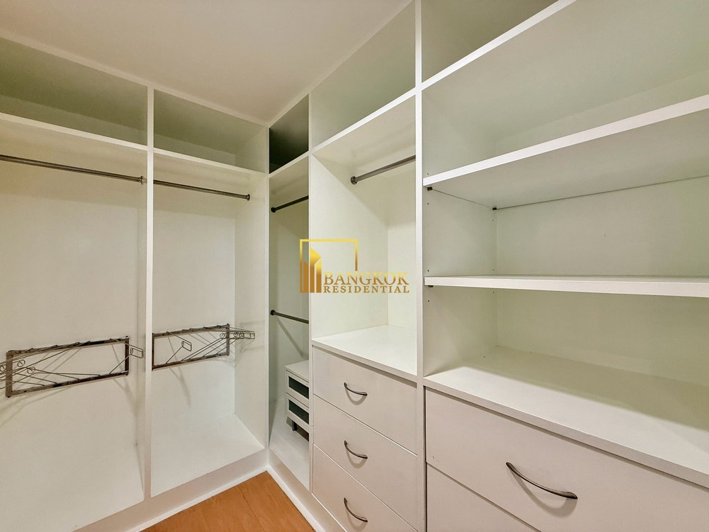 picture Royal Castle | Charming 3 Bedroom Condo in Phrom Phong - BR10267CD - 21/36