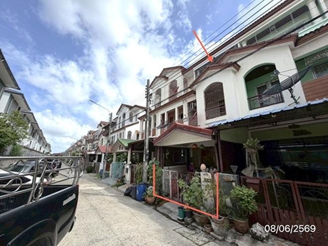 รูป ทาวน์เฮ้าส์ 19.2 ตร.วา เดอะ บัลโคนี่ โฮม เขตประเวศ กรุงเทพมหานคร 2.6M - รูปที่ 2/15