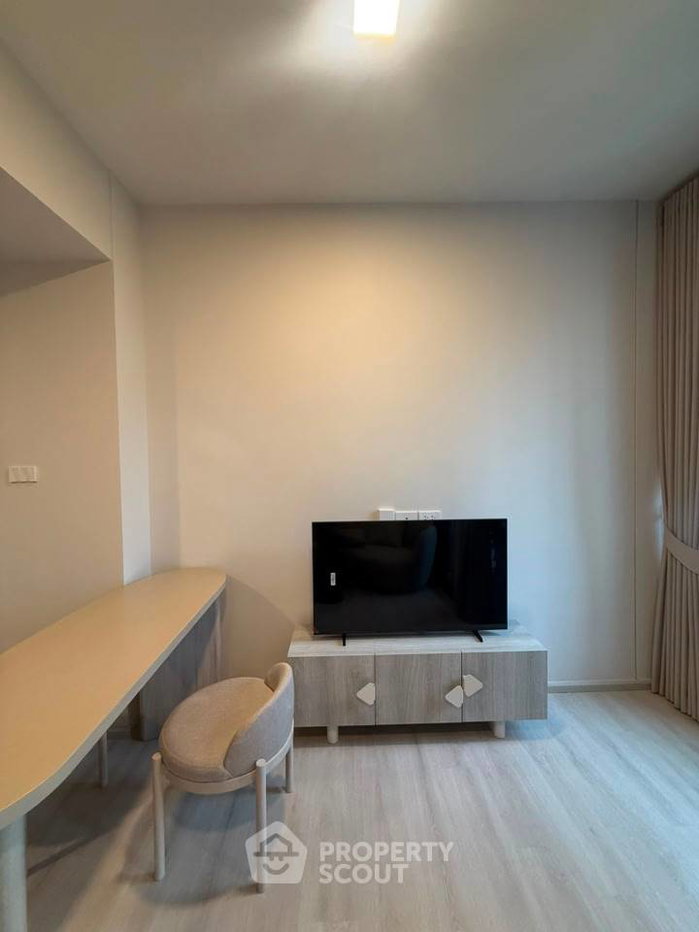 picture 1-BR Condo At COBE Ratchada-Rama 9 Near MRT Huai Khwang (ID 3247249) - 13/15