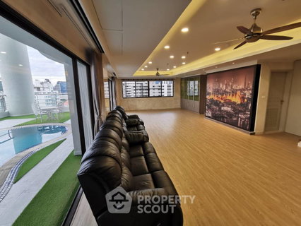 370 Sqm 15th-Floor 3-BR Le Raffine Sukhumvit 24 BTS Phrom Phong (ID 3246963)
