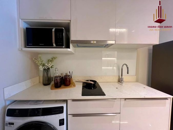 1-bed condo for rent, 50 sqm, Ashton Silom