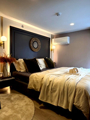 Condos for rent : For Rent - SOHO Bangkok Ratchada , Luxury Duplex 2 bedrooms 1 bathroom
