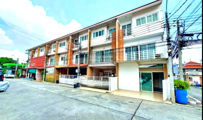 Townhouses for rent Bangkok : For Rent Townhouse/Townhome  , Home In Town Paholyothin 73 , BTS-Yaek Kor Por Aor , Sanambin , Don Mueang , Bangkok , CX-123285 ✅ Live chat with us ADD LINE @connexproperty ✅