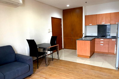 Condos for rent : 🔥For Rent !!🔥Villa Sathorn, Studio room, 1 bathroom, high floor 15++ !! Code C20231000471 furnished, ready to move in 📣📣