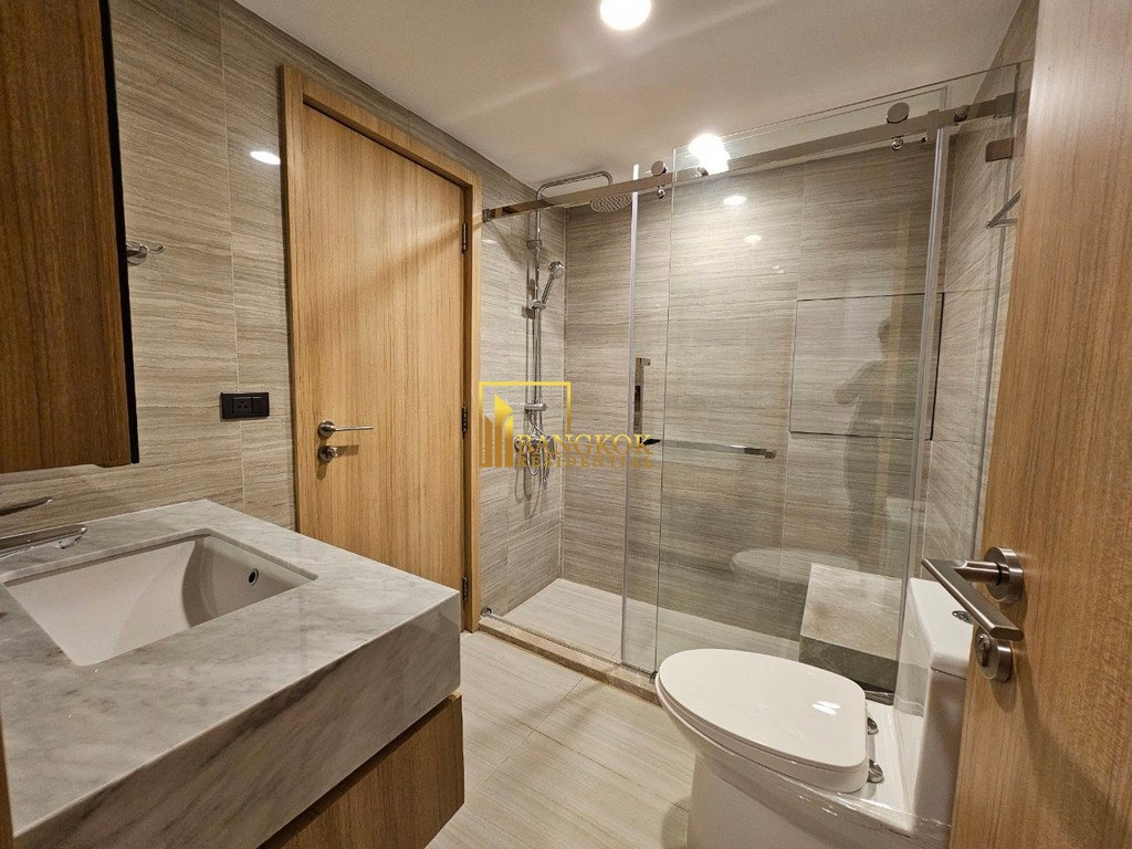 รูป Expansive 4 Bedroom Luxury Apartment in Phrom Phong Area - BR20997AP - รูปที่ 13/41