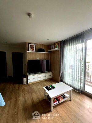 Condos for sale : Great Value 2-BR Baan Siri Sathorn Condominium Near MRT Khlong Toei (ID 2926214)