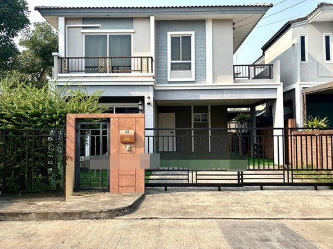 HU7696 Twin House For Rent Passorn Prestige Luxe Pattanakarn Bangkok