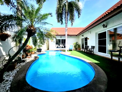 บ้านเดี่ยว ถนนเลียบทางรถไฟ :  ‼️Urgent Sale 500,000 THB. reduced TODAY‼️ Nirvana Pool Villa  🏠🛏️ 2 Bed 🛁 2 Bath - Jomtien Pattaya