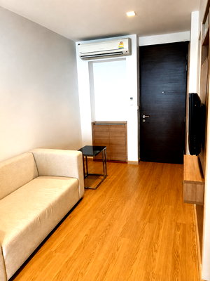 Condos for rent : 🧡 N51113 Rhythm Phahon - Ari 📲LINE: @theagentpro 💜