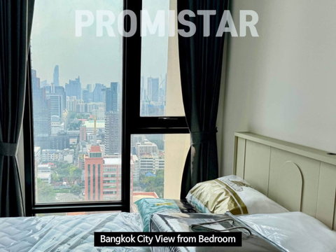 Luxury 1BR Condo near BTS Ratchathewi | City View | WiFi Included