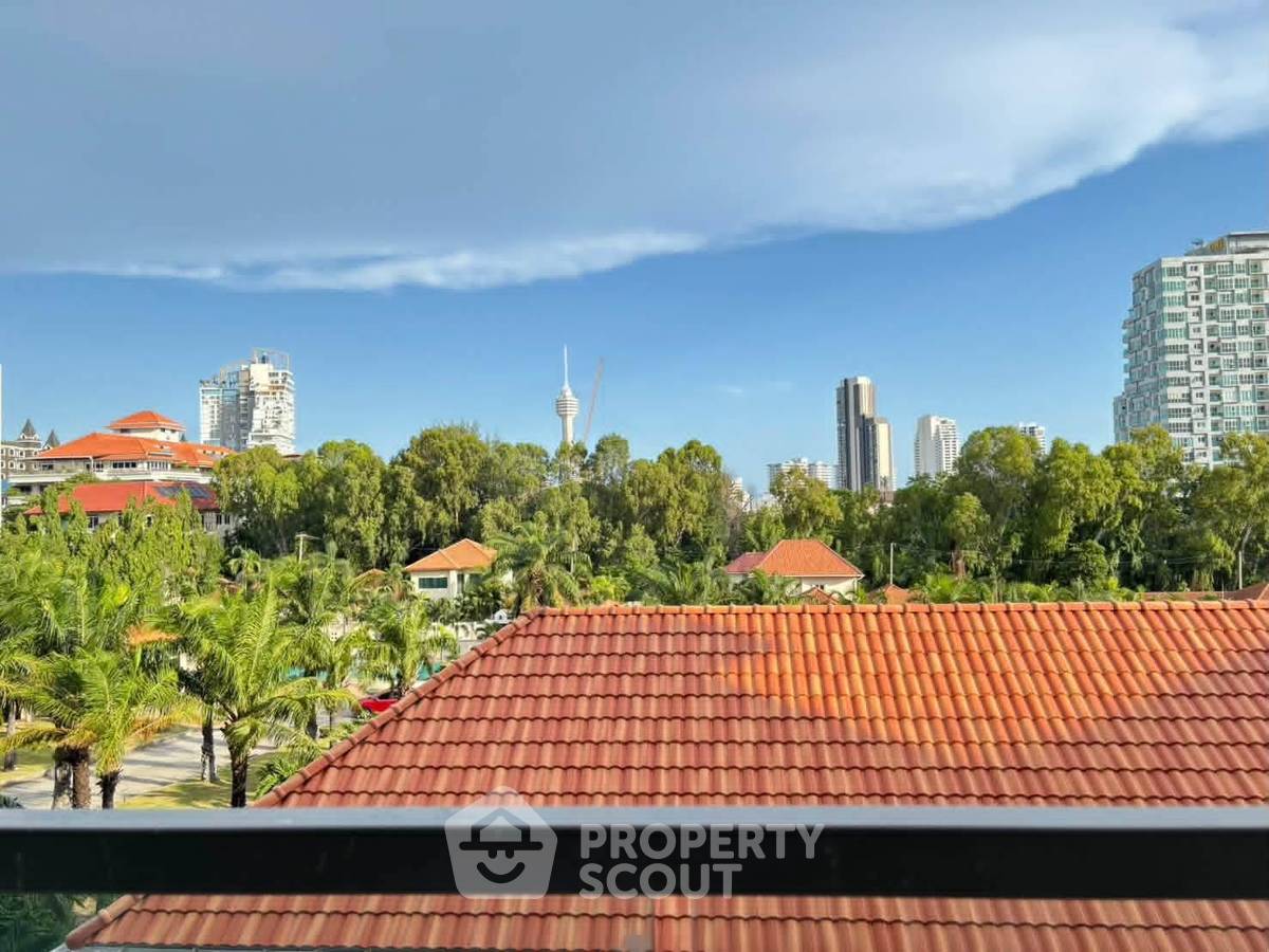 รูป คอนโด 1 ห้องนอน ให้เช่า The Peak Towers ย่านพระตำหนัก (ID 3247485) - รูปที่ 17/17