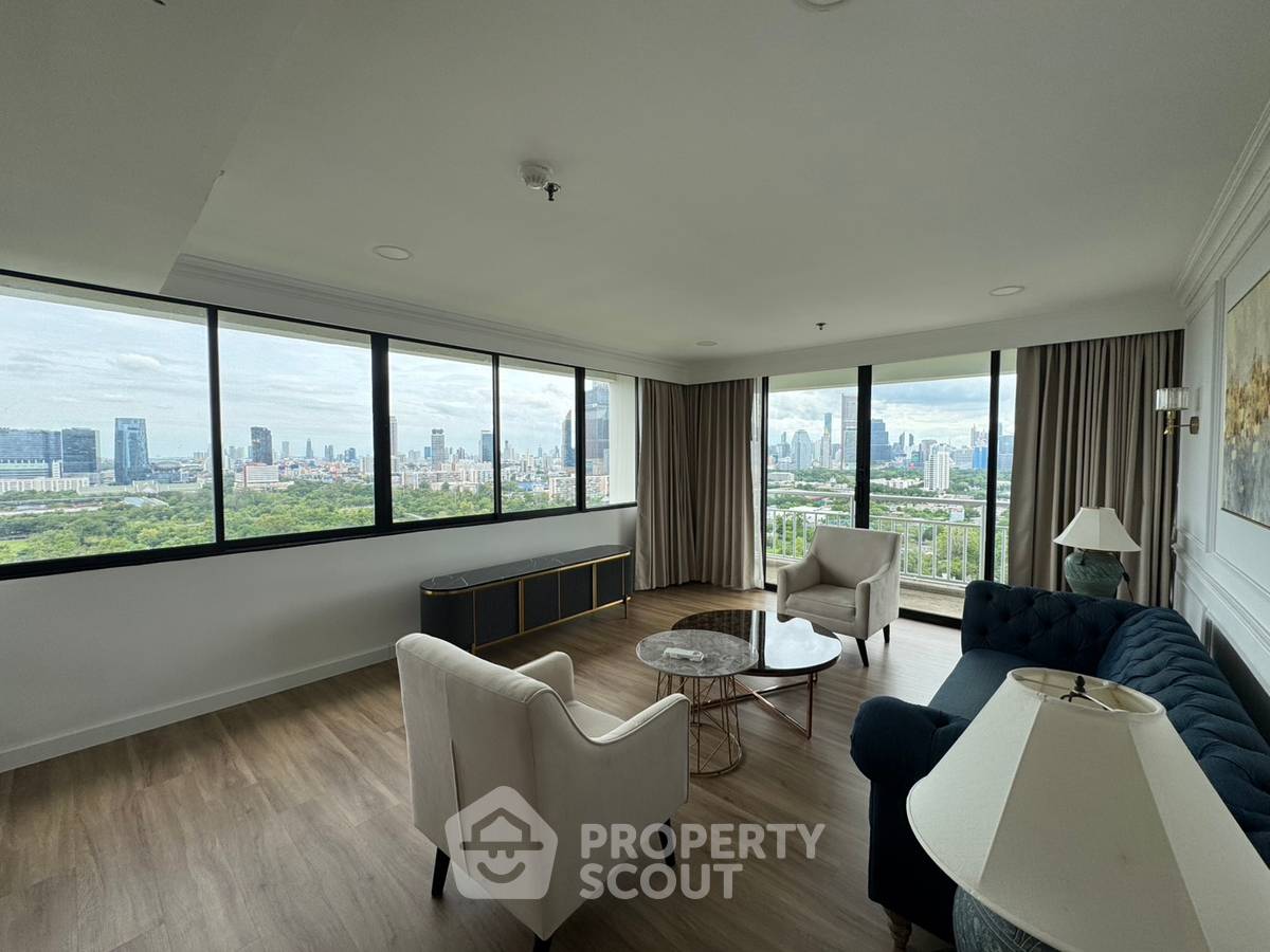 รูป คอนโด 2 ห้องนอน ขาย Lake Green ชั้น 22 ใกล้ BTS อโศก (ID 1580238) - รูปที่ 2/15