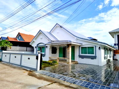 บ้านเดี่ยว ชลบุรี : ขายบ้าน  เพิ่มทรัพย์ การ์เด้นท์ รีสอร์ท หนองปรือ บางละมุง ชลบุรี CX-172140 ✅ ทักไลน์ @connexproperty ตอบทันที ทีมงานมืออาชีพ ✅