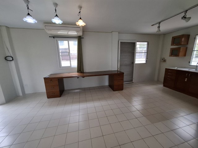 รูป ให้เช่า บ้านเดี่ยว2ชั้น 56ตรว. ถนน รามคำแหง150 โครงการพาร์คเวย์โฮม ทะลุออกราษฎร์พัฒนาได้ - รูปที่ 2/19