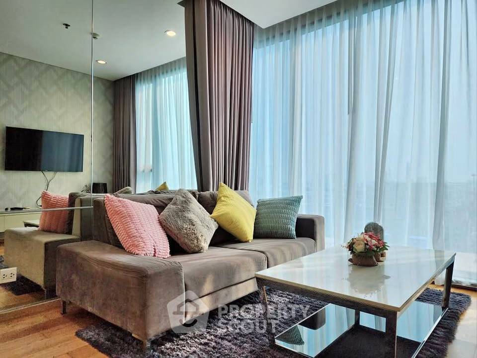 picture 1-BR Condo At The Breeze Narathiwas, 14th-Floor (ID 635776) - 4/12