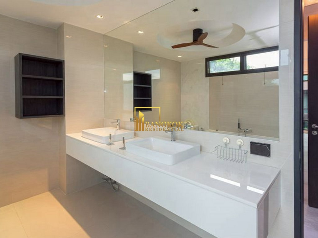 รูป Park Lane Ekkamai | Stylish 3 Bed Townhouse in Sukhumvit 61 - BR49102TH - รูปที่ 12/21