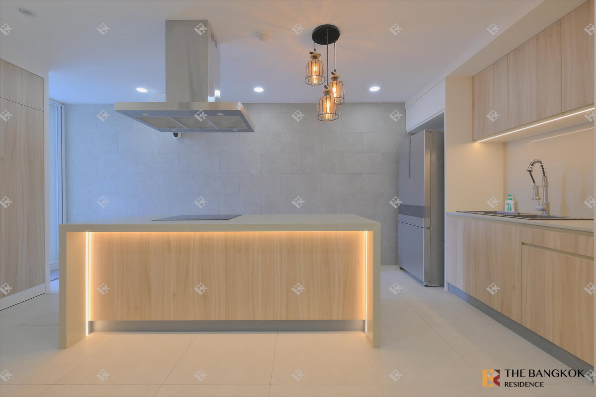 รูป เช่าคอนโด 💎 Nusasiri Grand Condo 3นอน 177ตร.ม. 95k ✨ ห้องรีโนเวทใหม่ เลย์เอาต์ดี วิวสวยไม่บล็อก - รูปที่ 4/17