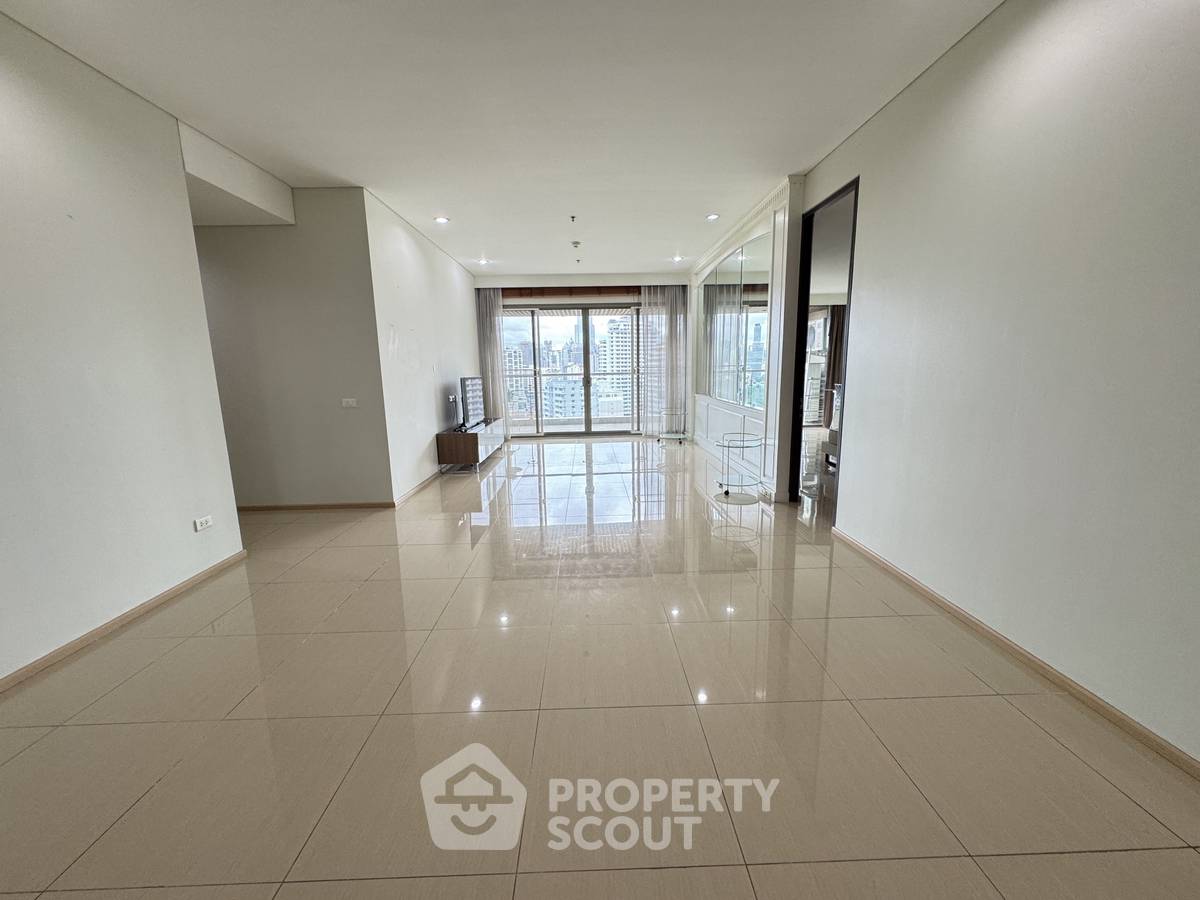 รูป คอนโด 3 ห้องนอน 173 ตร.ม. เลี้ยงสัตว์ได้ The Lakes Bangkok BTS Asoke (ID 3245153) - รูปที่ 3/13