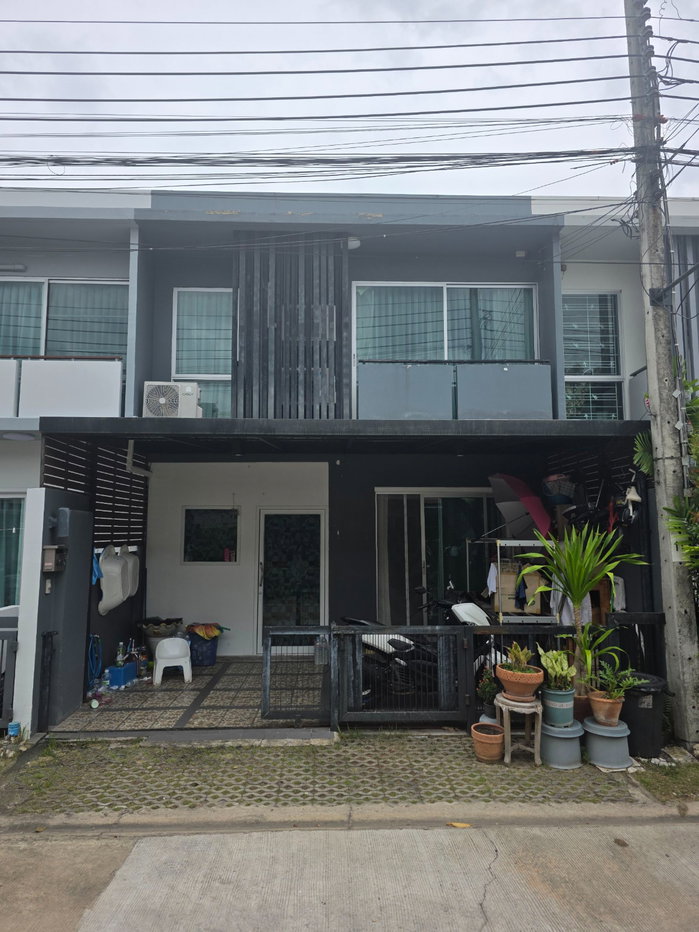 รูป ขายด่วน…ขายบ้านทาวน์โฮม 2 ชั้น    “นาคนิวาส-ลาดพร้าว”   หมู่บ้านเดอะแพลนท์ ซิตี้ ลาดพร้าว71(นาคนิวาส 48)    ราคาเพียง 3.55 ล้านบาท (( เจ้าของขายเอง ))  - รูปที่ 1/1