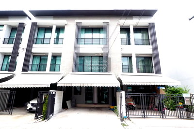 Townhouses for rent Bangkok : For Rent Townhouse/Townhome  , BAAN KLANG MUANG RAMA9-RAMKHMAHAENG , Phlapphla , Wang Thong Lang , Bangkok , CX-172102 ✅ Live chat with us ADD LINE @connexproperty ✅