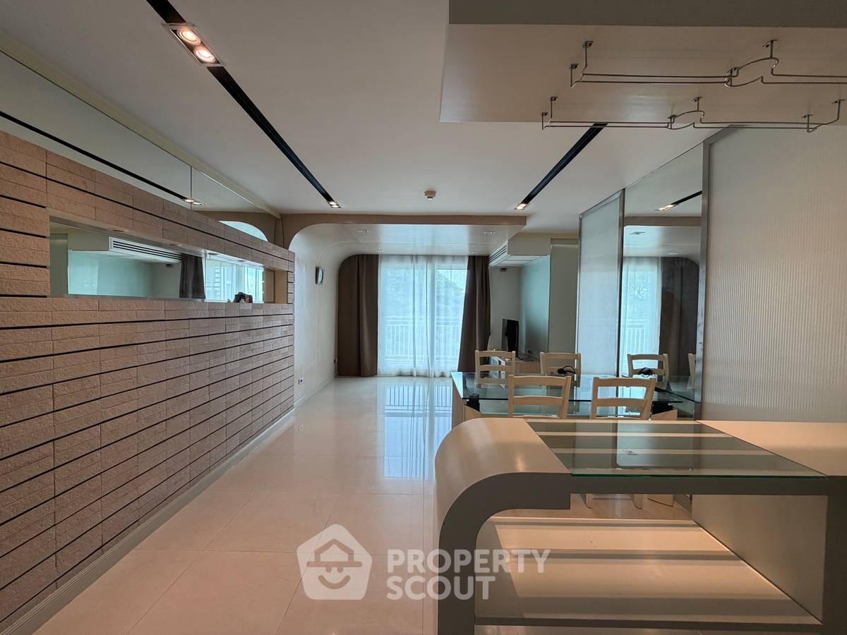 รูป คอนโด 2 ห้องนอน ให้เช่า ขนาด 81 ตร.ม. บ้านศิริ เยนาคัต ใกล้ MRT คลองเตย (ID 2099353) - รูปที่ 2/16