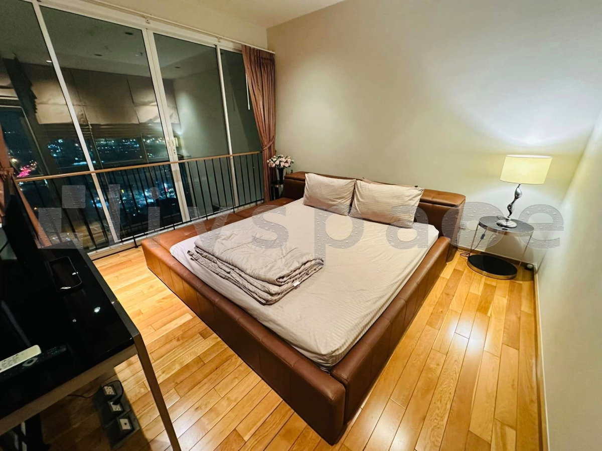 รูป ▚ L05C0Mツ ให้เช่า: The Emporio Place 1 Bed Duplex 83ตร.ม. ห้องใหญ่ เพดานสูง 2 ห้องน้ำ ราคาดีที่สุดในโครงการ✨ - รูปที่ 7/9