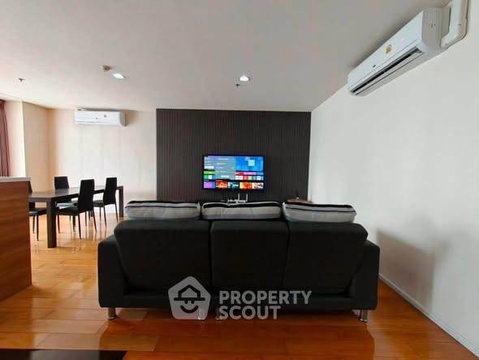 คอนโด 2 ห้องนอน พื้นที่กว้าง 122 ตร.ม. Villa Sikhara Condominium ย่านพร้อมพงษ์ (ID 3247459)