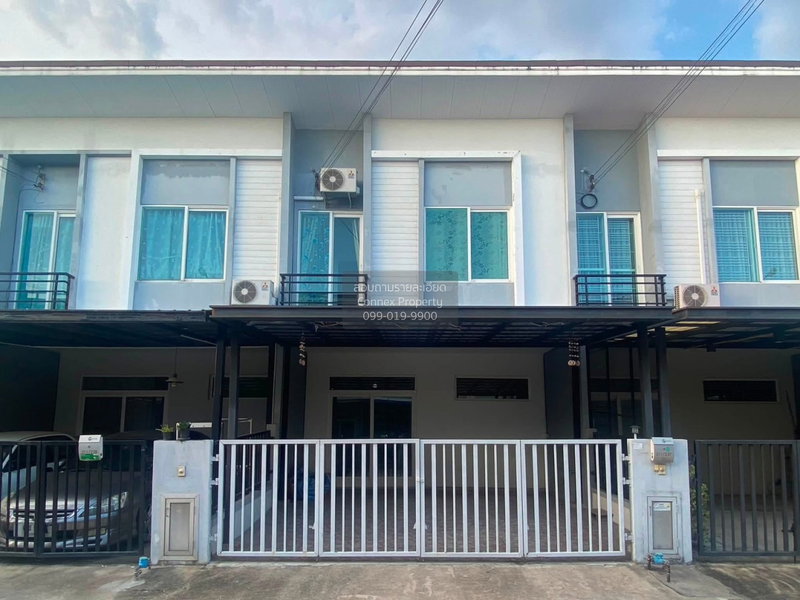 Townhouses for sale : For Sale Townhouse/Townhome  , Casa City Donmuang , Si Kan , Don Mueang , Bangkok , CX-172046 ✅ Live chat with us ADD LINE @connexproperty ✅