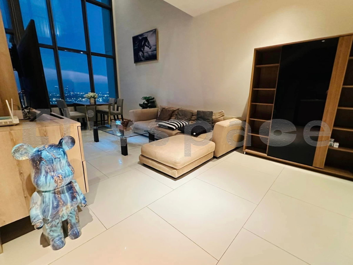 รูป ▚ L05C0Mツ ให้เช่า: The Emporio Place 1 Bed Duplex 83ตร.ม. ห้องใหญ่ เพดานสูง 2 ห้องน้ำ ราคาดีที่สุดในโครงการ✨ - รูปที่ 4/9
