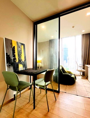 Condos for rent : Shock price for rent at Noble around 33