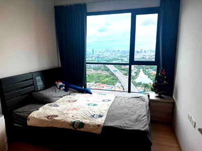 Condos for rent : Condo for Rent at The Base Rama 9 - Ramkhamhaeng (F6909001)
