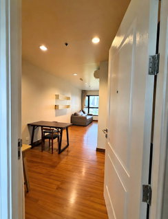 รูปภาพ The Crest Phaholyothin 11 1 Bedroom, 1 Bathroom 📍 9th Floor | 44 sq.m. 💰 Rent: THB 20,000/month Line ID: @wealth.co
