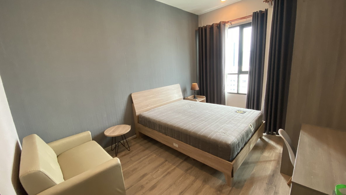 ยูนิต 1 ห้องนอน ชั้น 21 (600 ม. ถึงเดอะมอลล์บางกะปิ & MRT แยกลำสาลี) ค่าเช่า: 9,500 บาท / เดือน