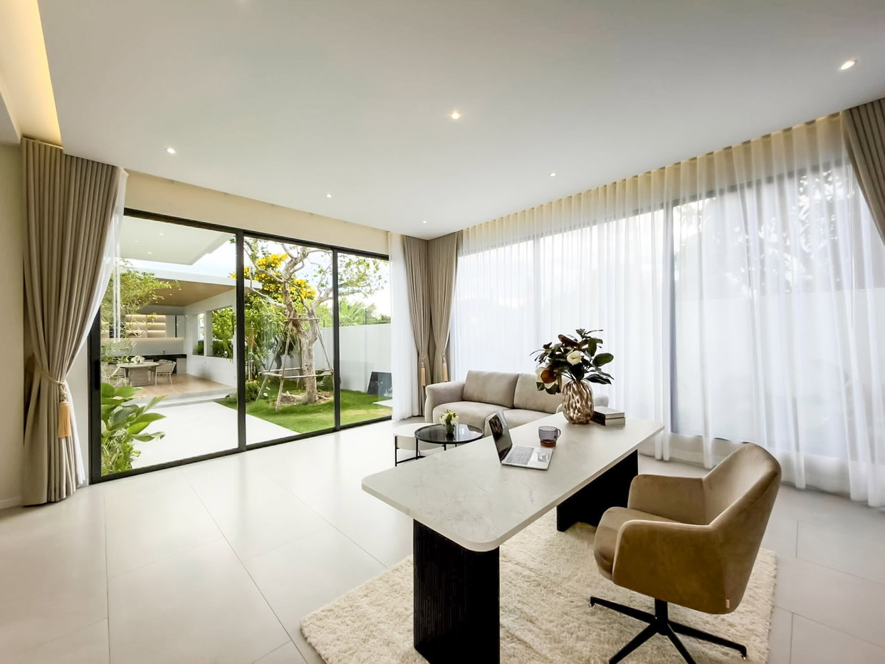 รูป 5 Bedroom Ultra Luxury Pool Villa for Sale Mabprachan Pattaya - รูปที่ 8/28