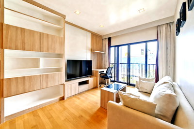 Condos for rent : 🧡 E72314 Noble Reveal 📲LINE: @theagentpro 💜