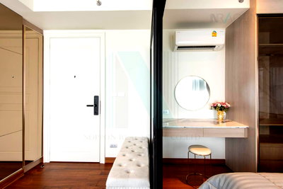 Condos for rent : 🎊 For Rent Condo ALTITUDE SYMPHONY CHAROENKRUNG Building 1, Floor 14,1 bed room, Room size 30.00 sqm