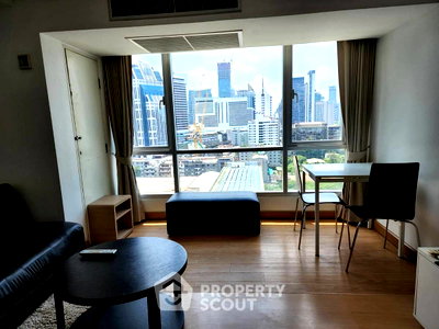 คอนโดให้เช่า : ใกล้ BTS นานา 200 ม. 1 ห้องนอน The Trendy Condominium (ID 772498)